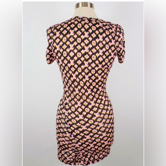 additional listing  Louis Vuitton Blurred Monogram Ruched  Mini Dress- sale - Picture 11 of 15